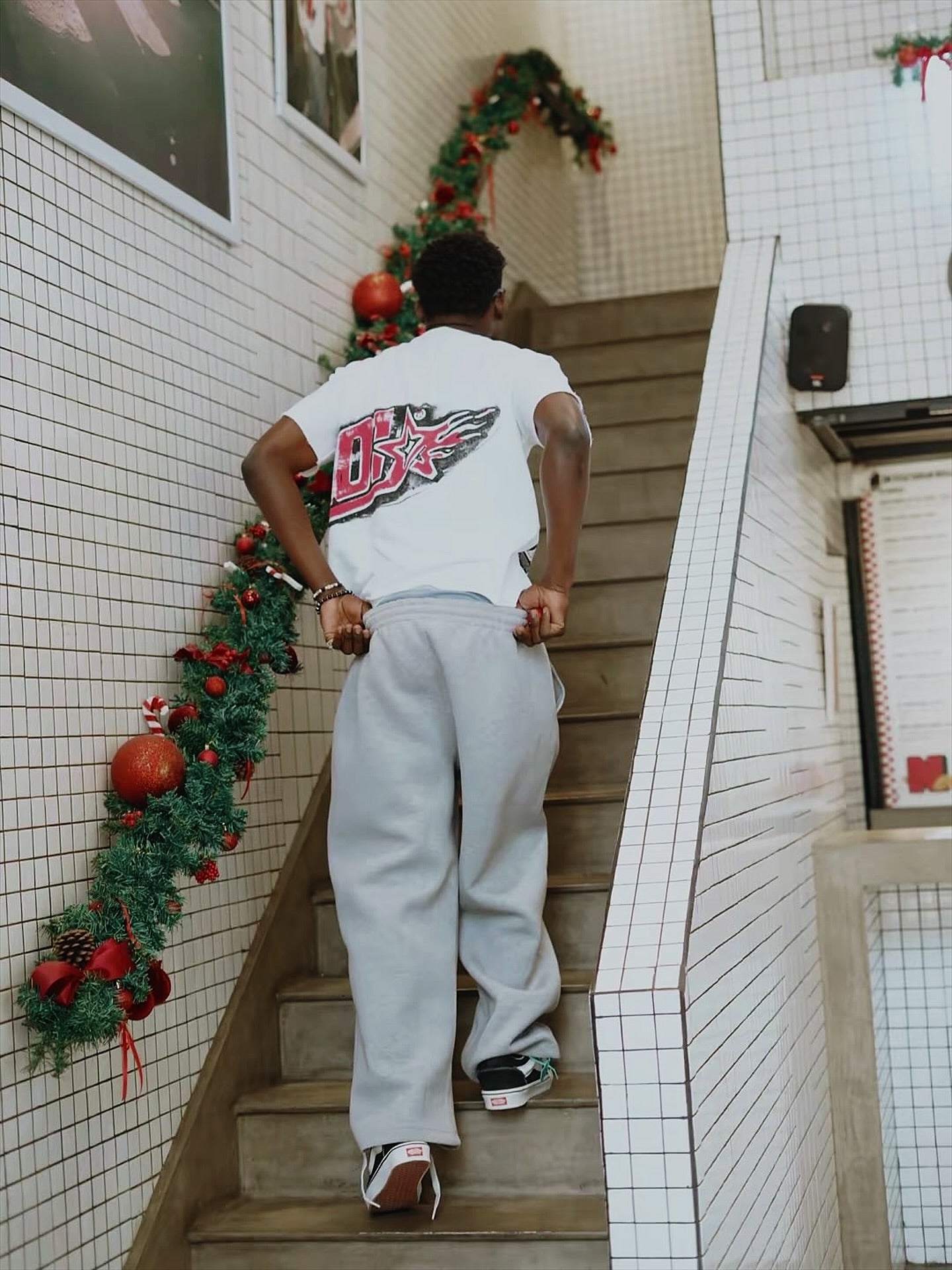 essential gravity pants
