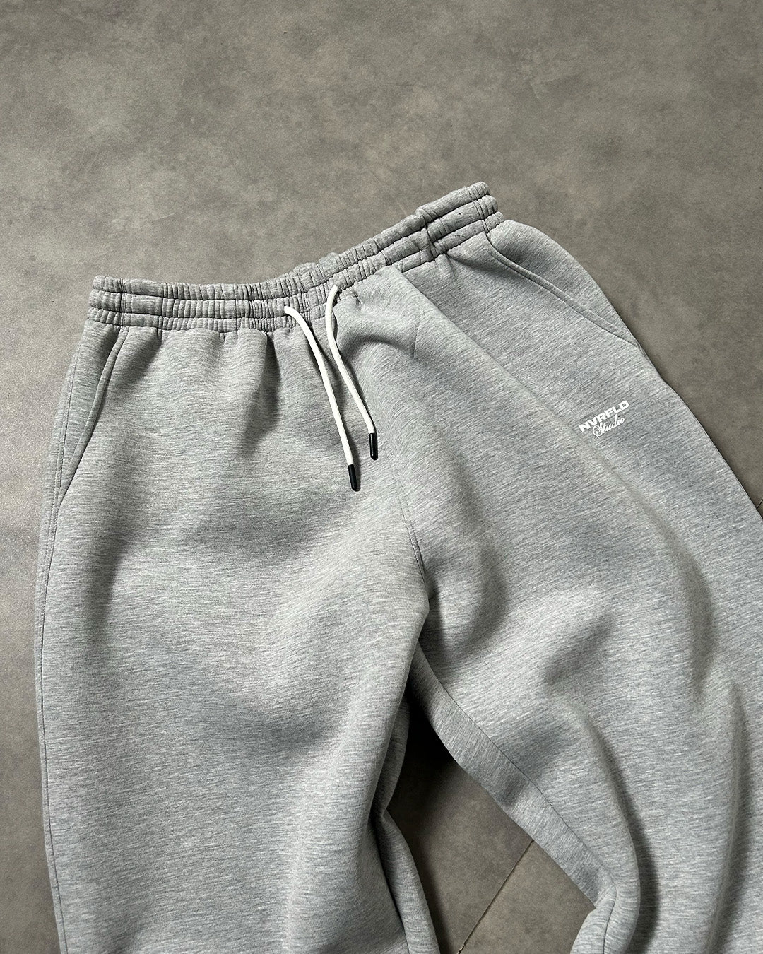 ESSENTIAL GRAVITY PANTS